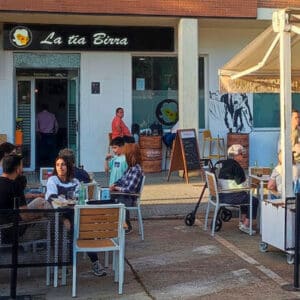 Tapería-en-Mérida-la-tia-birra-espacios-exterior1